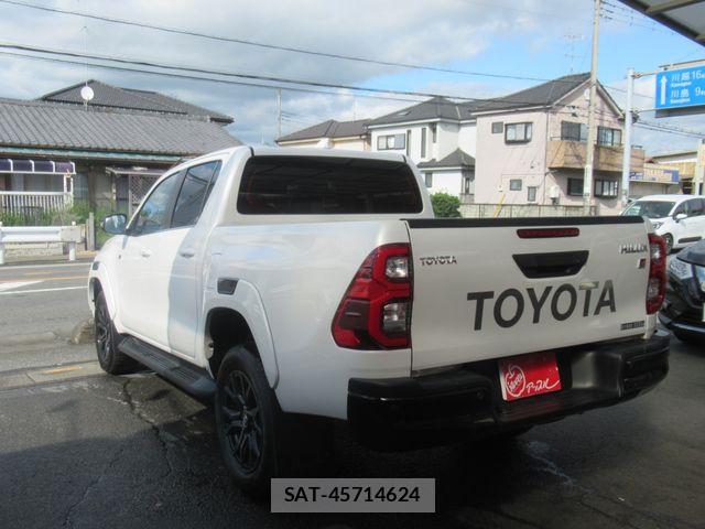 Toyota HILUX 2024-09 7616998-2