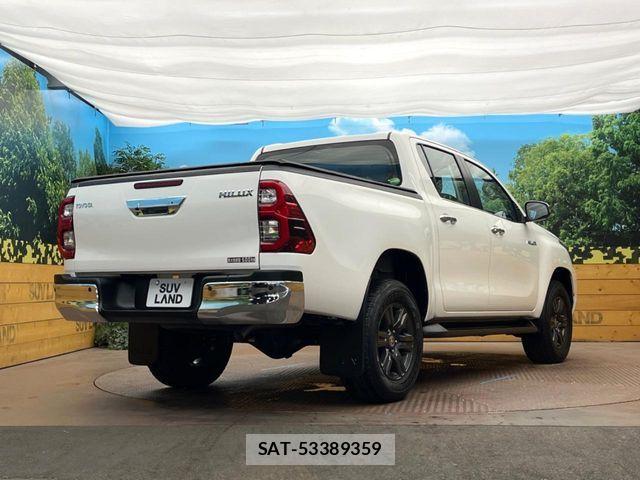 Toyota HILUX 2021-05 7616999-16