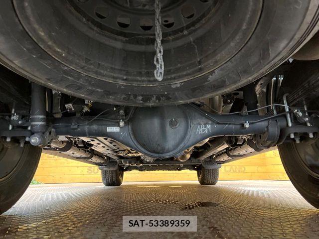 Toyota HILUX 2021-05 7616999-18