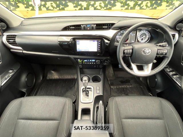 Toyota HILUX 2021-05 7616999-1