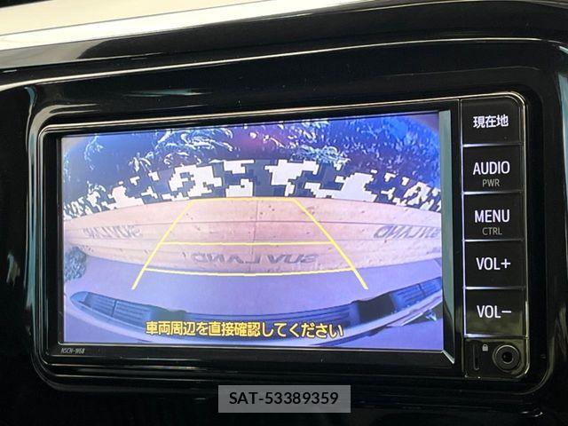 Toyota HILUX 2021-05 7616999-3
