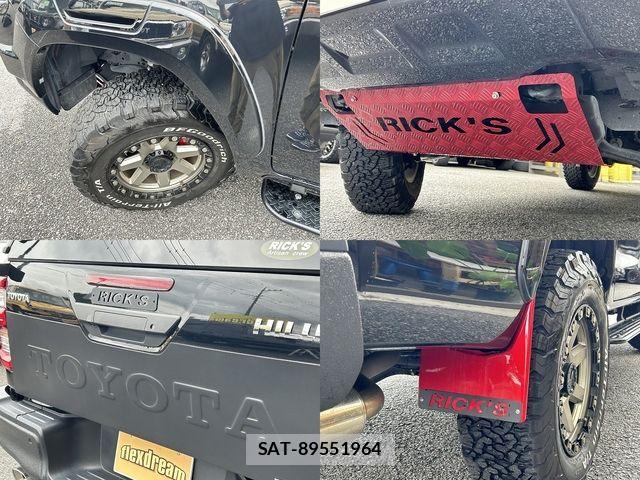 Toyota HILUX 2022-10 7616996-14