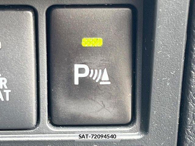 Toyota HILUX 2021-06 7617002-10