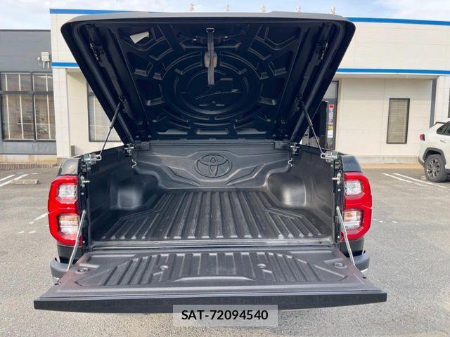 Toyota HILUX 2021-06 7617002-2