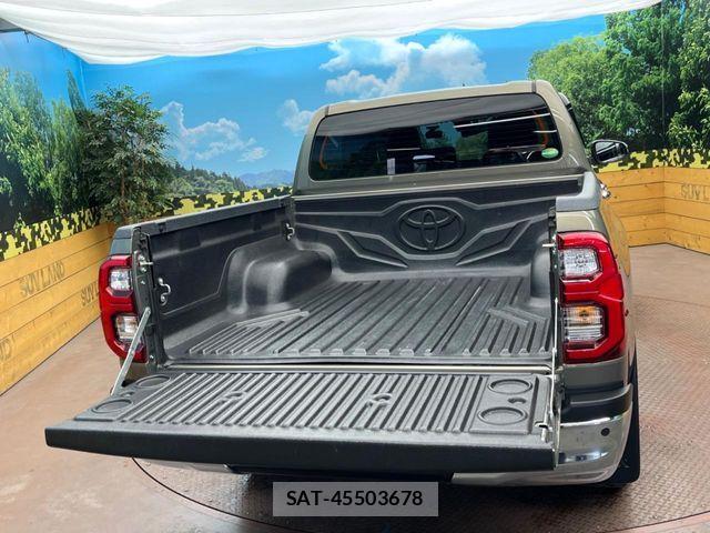 Toyota HILUX 2021-02 7616997-9