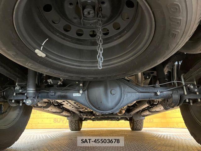 Toyota HILUX 2021-02 7616997-18