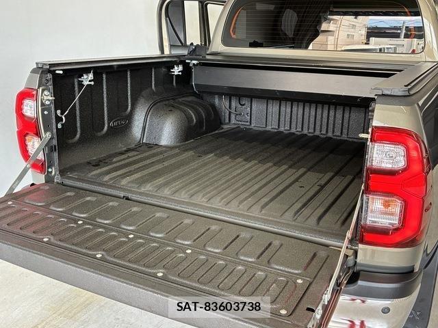 Toyota HILUX 2021-05 7617005-9