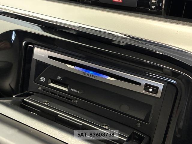 Toyota HILUX 2021-05 7617005-15