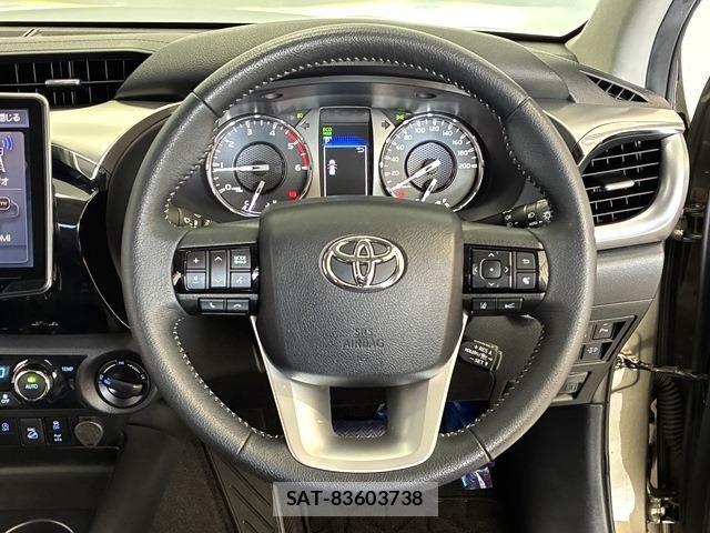 Toyota HILUX 2021-05 7617005-19