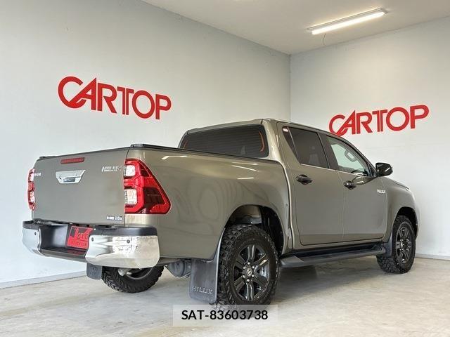 Toyota HILUX 2021-05 7617005-2
