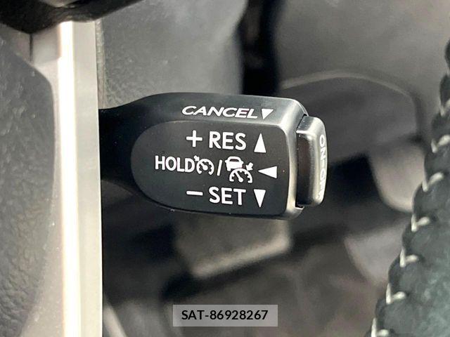 Toyota HILUX 2023-11 7617000-5