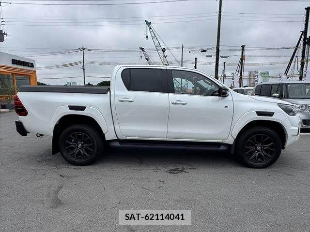 Toyota HILUX 2024-01 7724055-11