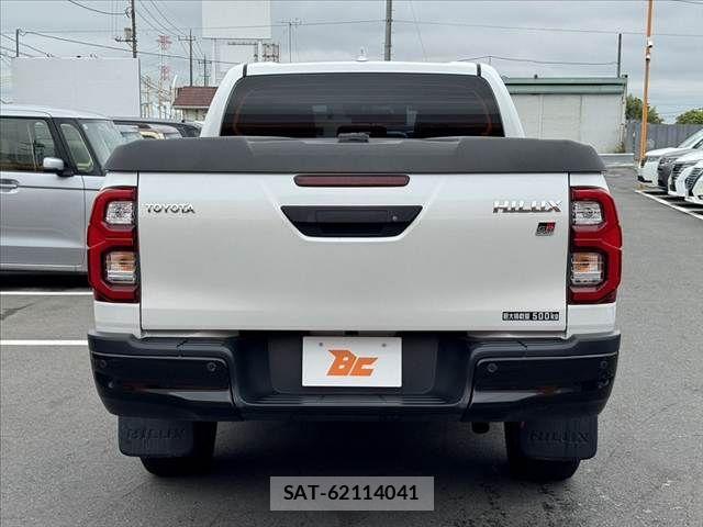 Toyota HILUX 2024-01 7724055-13