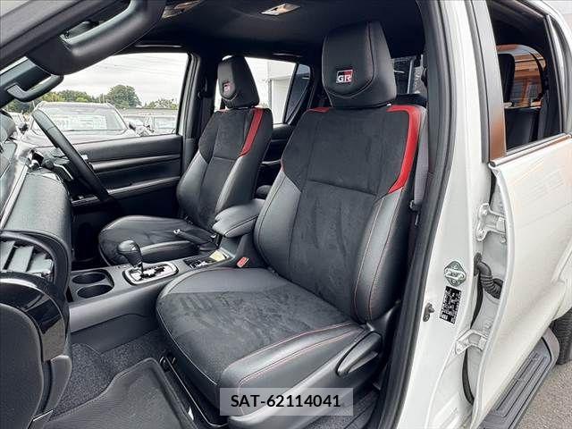 Toyota HILUX 2024-01 7724055-16