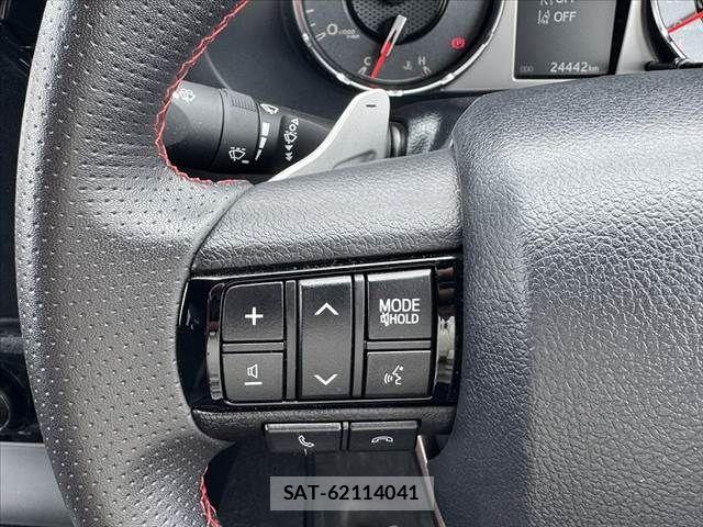 Toyota HILUX 2024-01 7724055-23