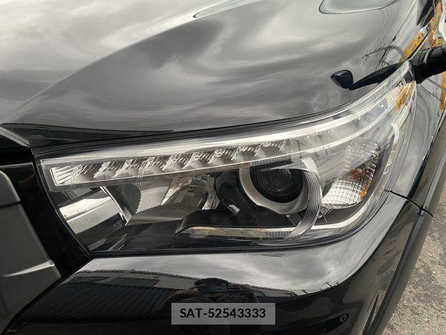 Toyota HILUX 2019-08 7724065-23