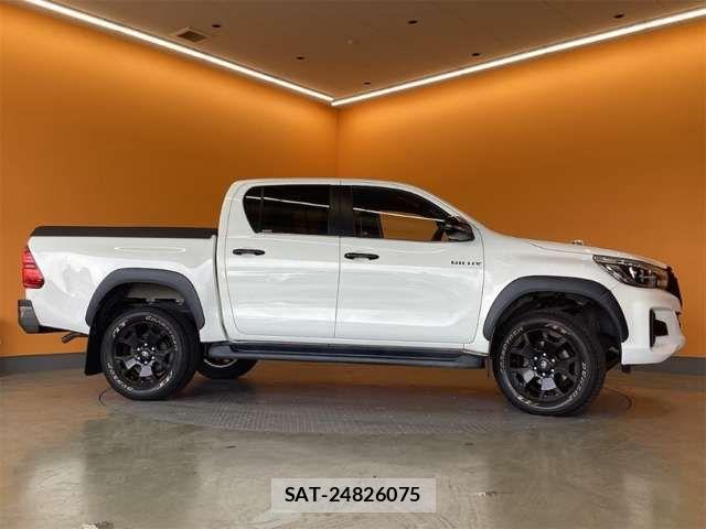 Toyota HILUX 2019-05 7724064-9