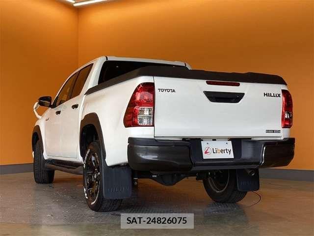 Toyota HILUX 2019-05 7724064-13