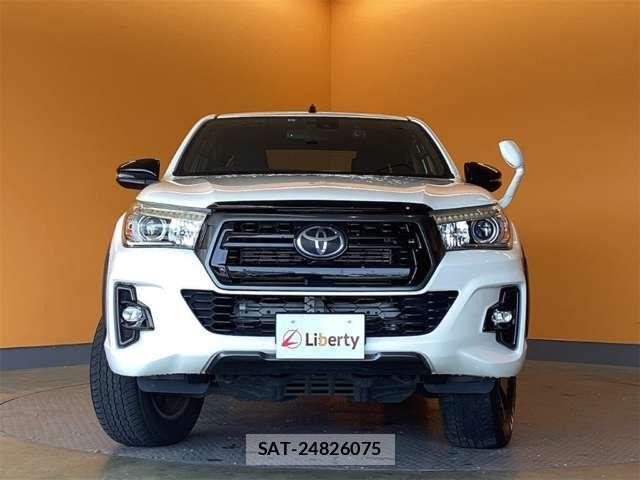 Toyota HILUX 2019-05 7724064-7