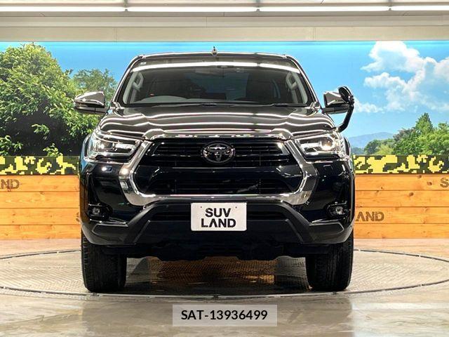 Toyota HILUX 2023-04 7724062-13