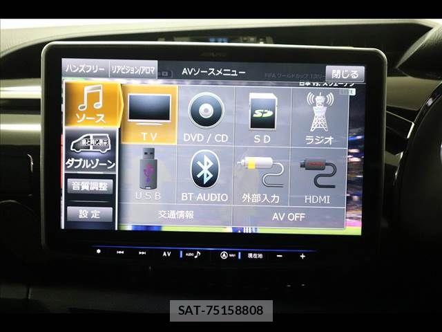 Toyota HILUX 2019-11 7724063-29