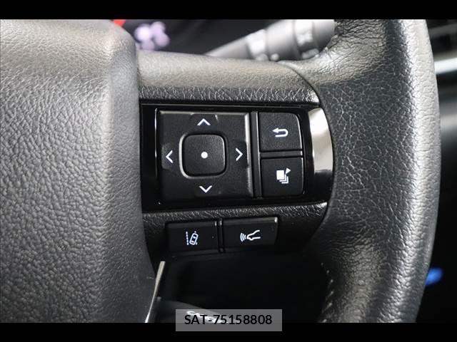 Toyota HILUX 2019-11 7724063-3