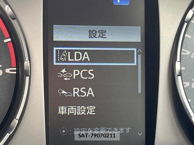 Toyota HILUX 2022-04 7724061-4