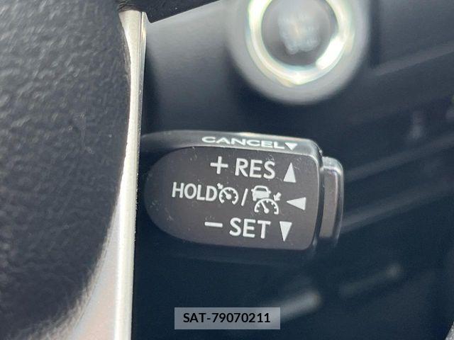 Toyota HILUX 2022-04 7724061-5