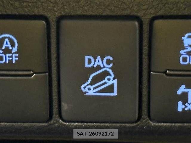 Toyota HILUX 2024-01 7724056-8