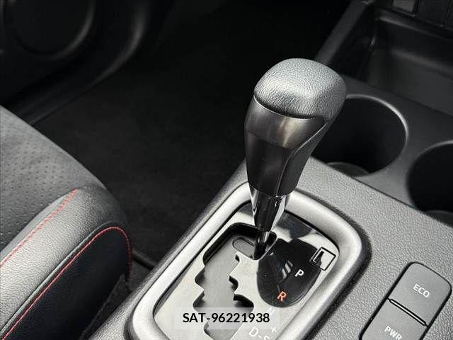 Toyota HILUX 2022-10 7724060-27