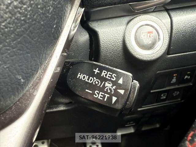Toyota HILUX 2022-10 7724060-5