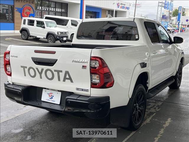 Toyota HILUX 2023-07 7785546-15