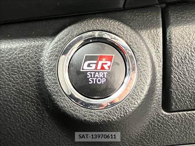 Toyota HILUX 2023-07 7785546-6