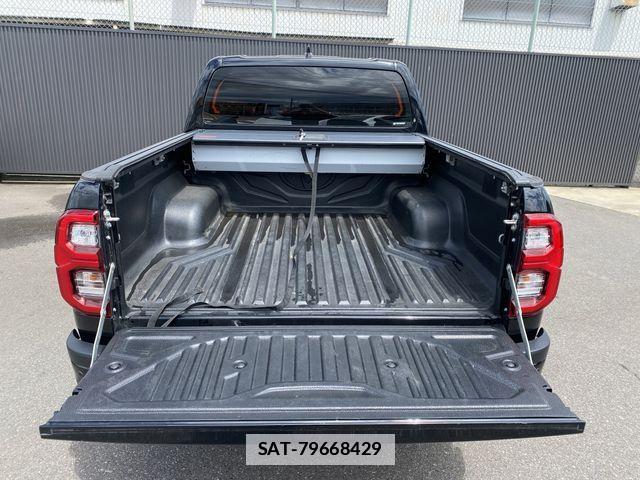 Toyota HILUX 2024-07 7785552-10