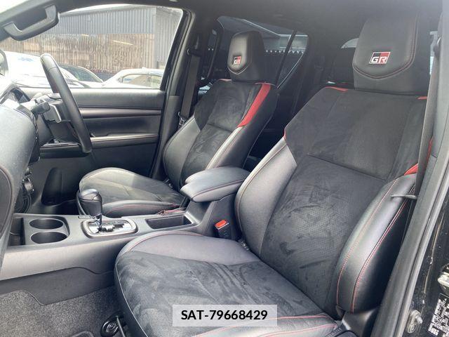 Toyota HILUX 2024-07 7785552-12