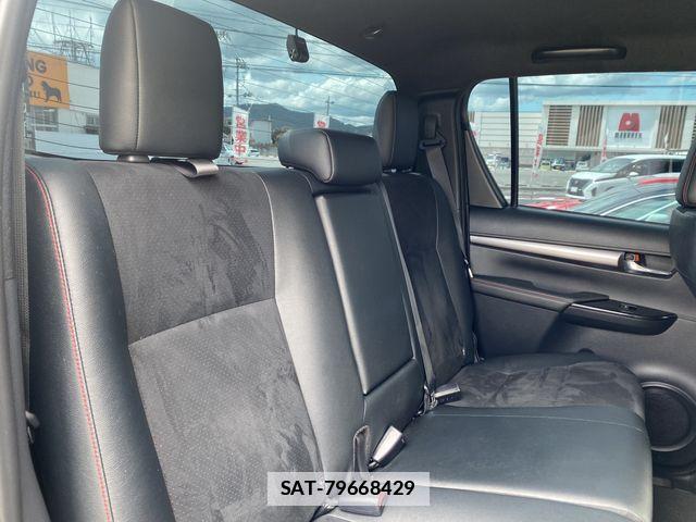 Toyota HILUX 2024-07 7785552-13