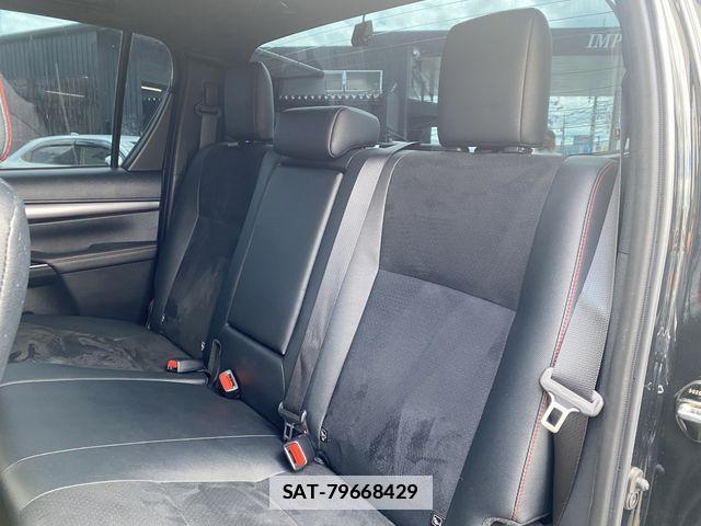 Toyota HILUX 2024-07 7785552-14