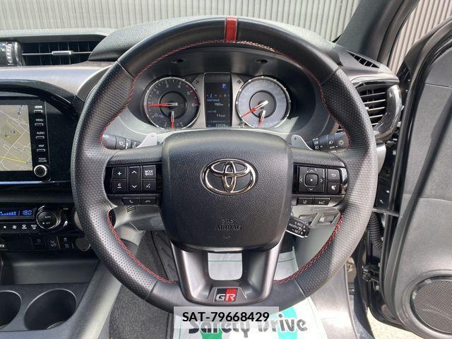 Toyota HILUX 2024-07 7785552-15