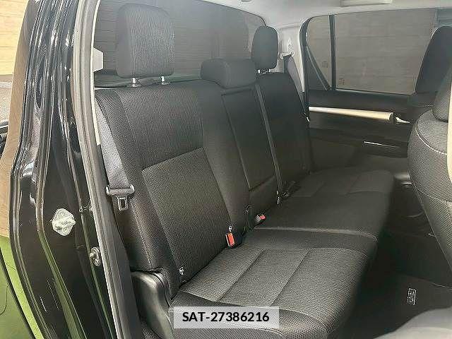 Toyota HILUX 2021-12 7785543-9