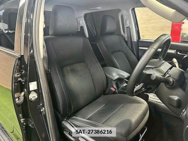 Toyota HILUX 2021-12 7785543-8