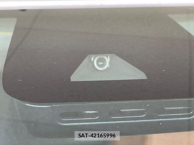 Toyota HILUX 2018-01 7785533-5