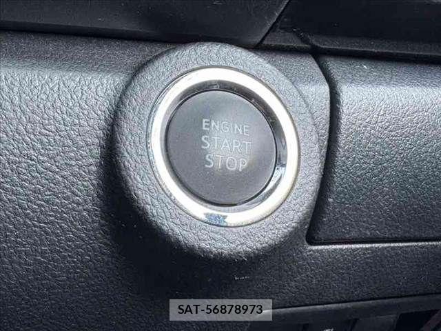 Toyota HILUX 2020-07 7785541-23