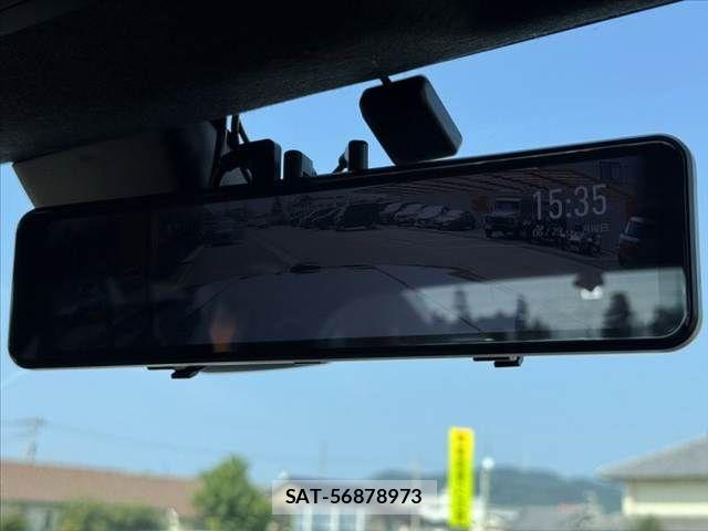 Toyota HILUX 2020-07 7785541-28