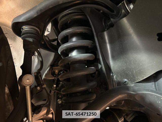 Toyota HILUX 2024-03 7876829-19