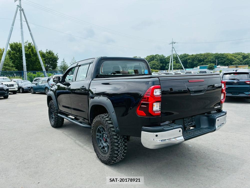 Toyota HILUX 2020-10 7020604-2