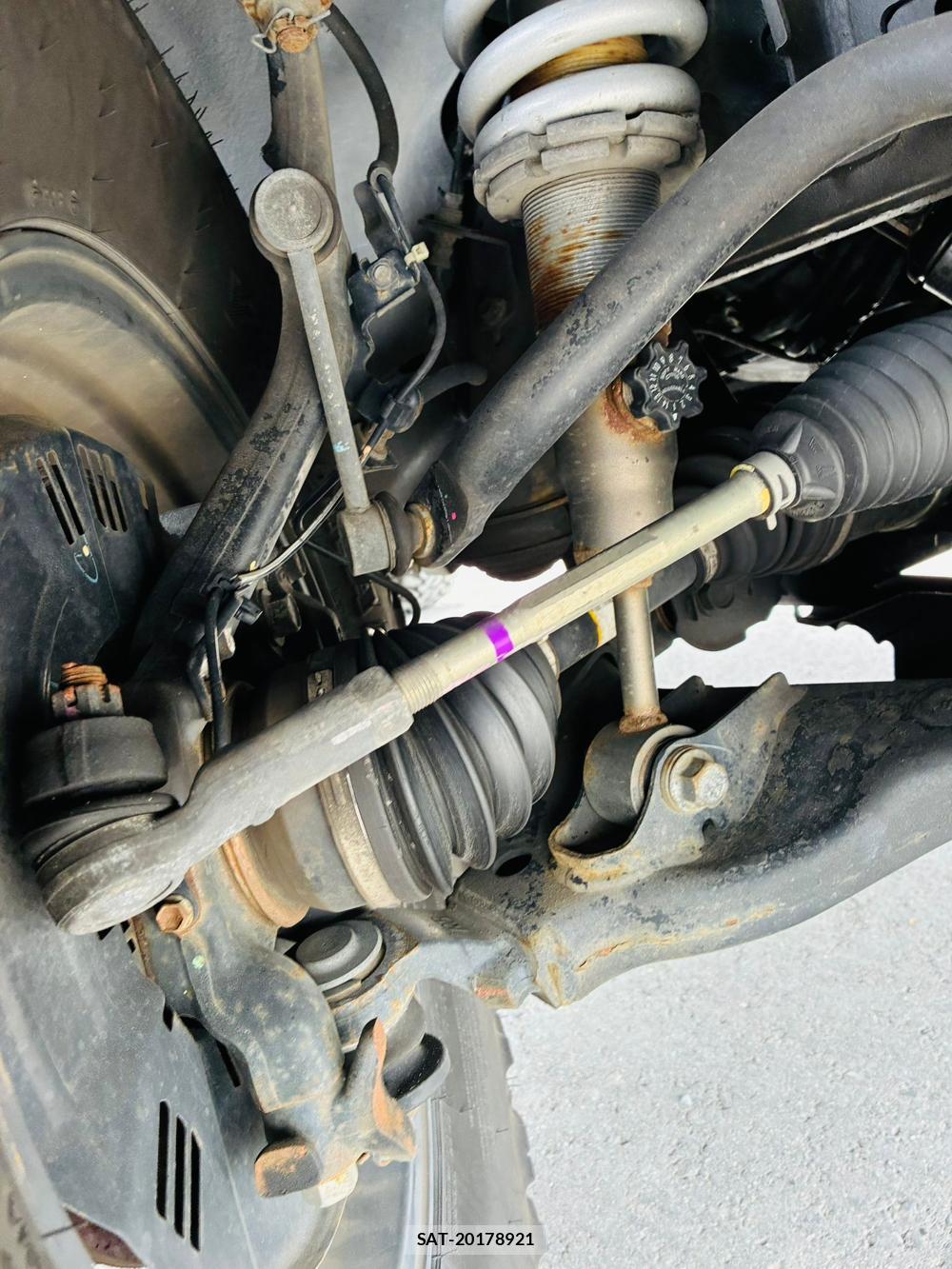 Toyota HILUX 2020-10 7020604-32