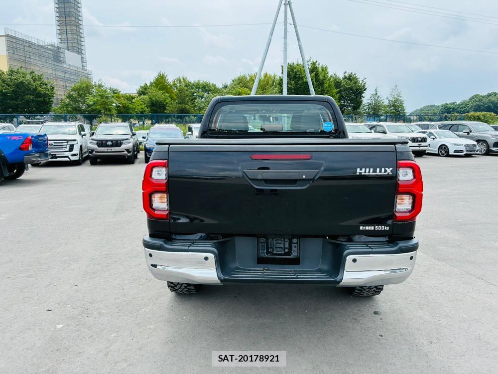 Toyota HILUX 2020-10 7020604-3