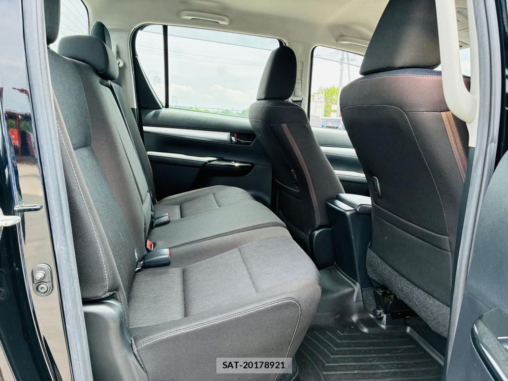 Toyota HILUX 2020-10 7020604-7