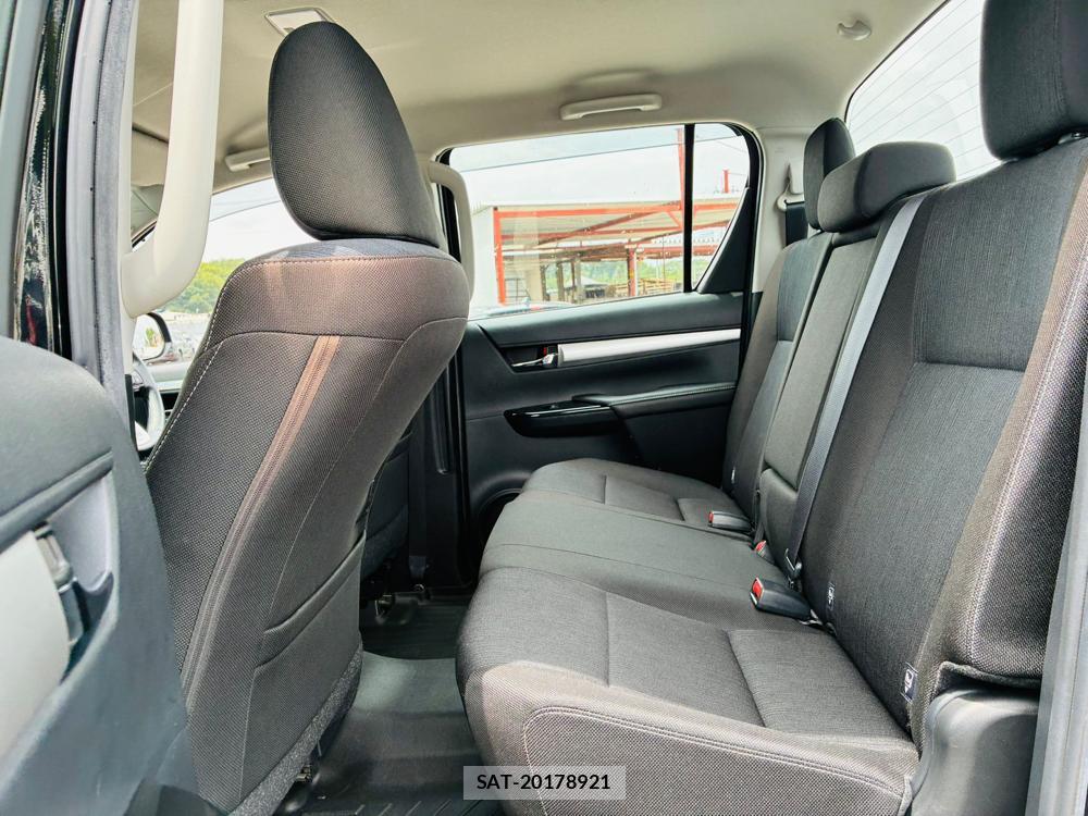 Toyota HILUX 2020-10 7020604-8