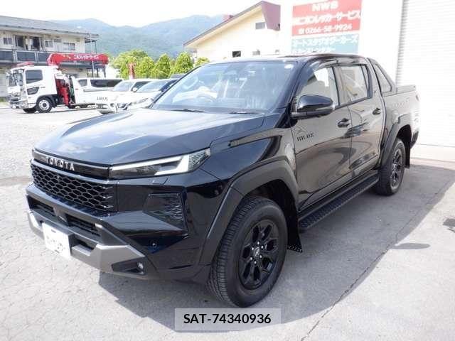 Toyota HILUX 2026-06 7876823-6